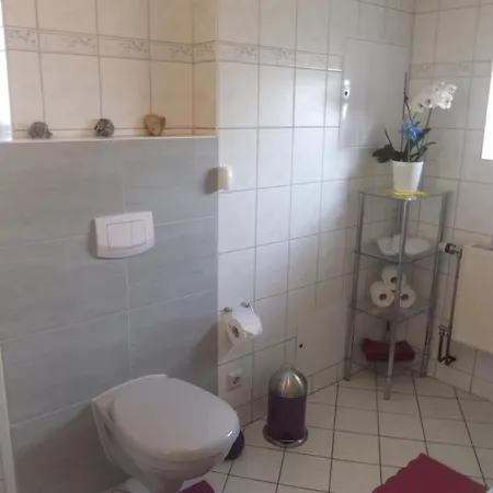 Rügenurlaub-tiebs Apartamento *