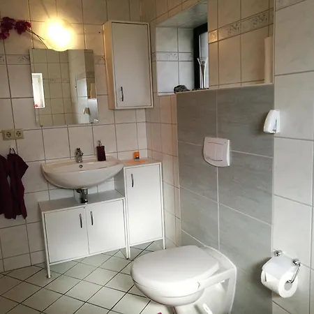 Rügenurlaub-tiebs Apartamento *